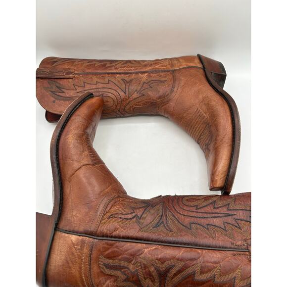 Lucchese 1883  Tan Brown Mad Dog Goat Western women’s 8 B Boots  Snip Toe - Picture 9 of 13